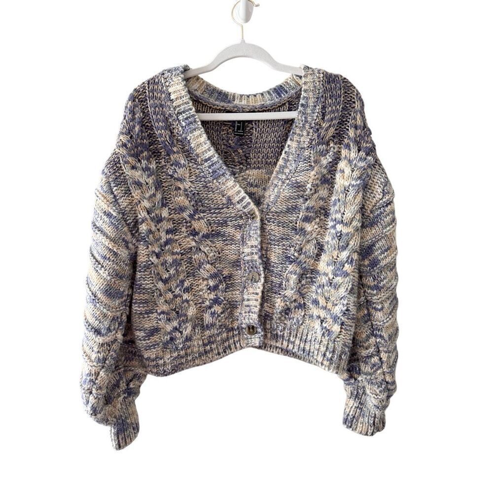 Forever21 Chunky Cable Knit Cropped Cardigan Sweater Size Small V Neck Multi